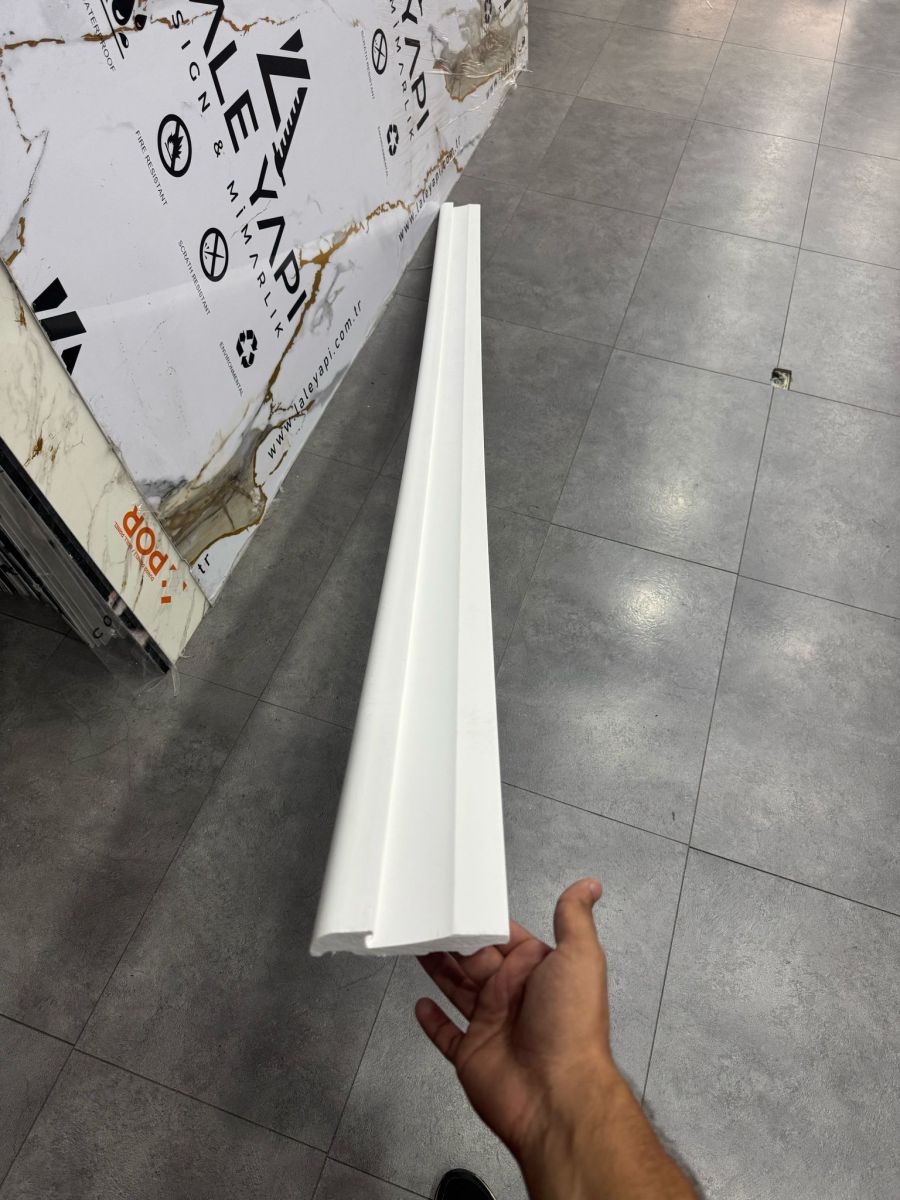 LED SÜPÜRGELİK 12X244 CM