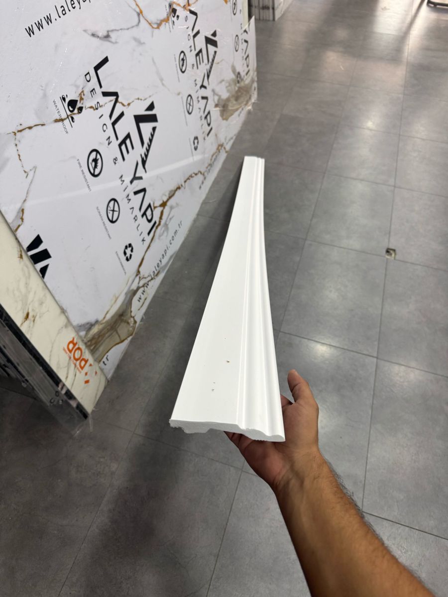 KLASİK SÜPÜRGELİK 12X244 CM